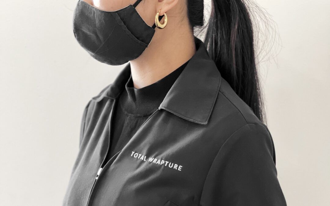 esthetician training attire