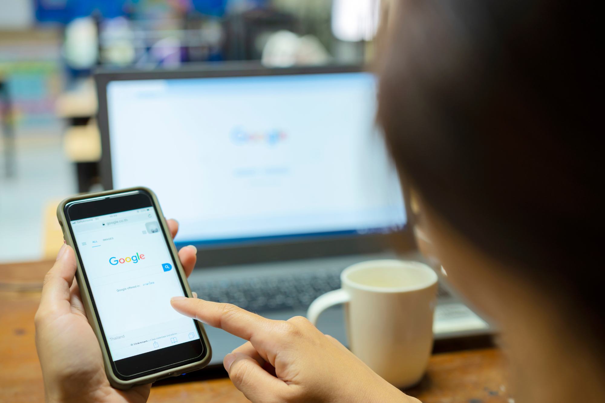 A person setting up Google my Business to get Google reviews