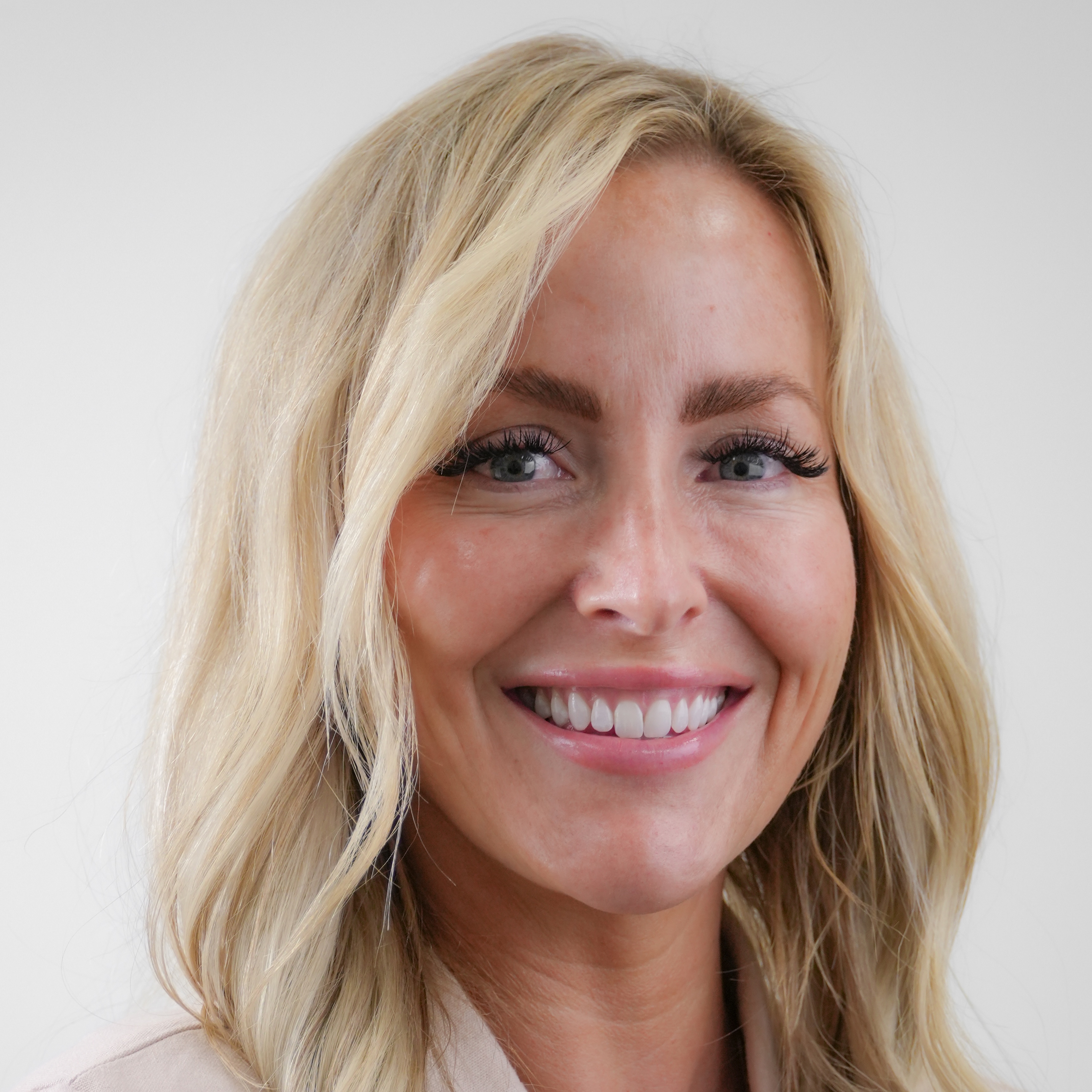 Kelsey, Wrapture Beauty Academy educator